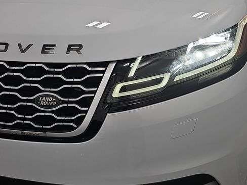 Used 2018 Land Rover Range Rover Velar S AWD/4WD image 33