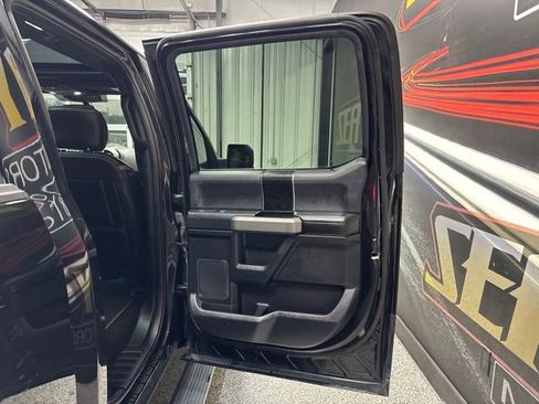 Used 2018 Ford F150 Platinum w/ Equipment Group 701A Luxury AWD/4WD image 26