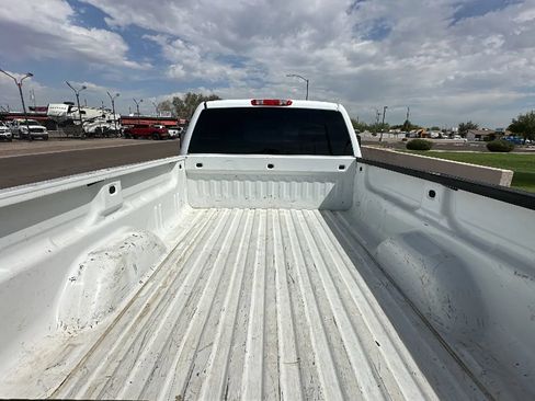 Used 2011 Chevrolet Silverado 2500 W/T RWD image 4
