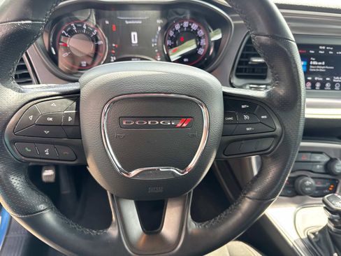 Used 2021 Dodge Challenger SXT w/ Blacktop Package image 20