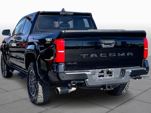 Used 2025 Toyota Tacoma TRD Sport w/ TRD Sport Premium Package image 12