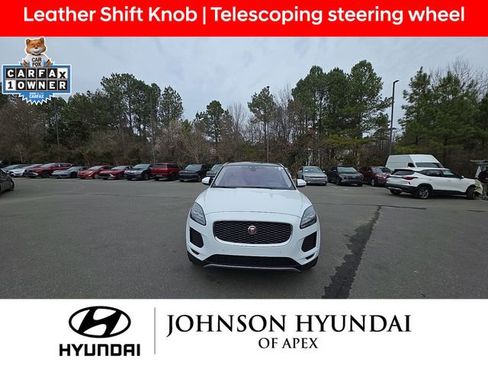 Used 2020 Jaguar E-PACE SE image 11