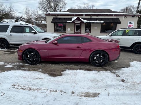 Used 2014 Chevrolet Camaro SS w/ RS Package image 4