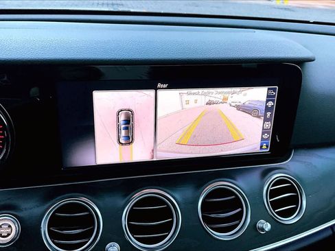 Used 2019 Mercedes-Benz E 450 4MATIC Sedan w/ Premium Package image 27