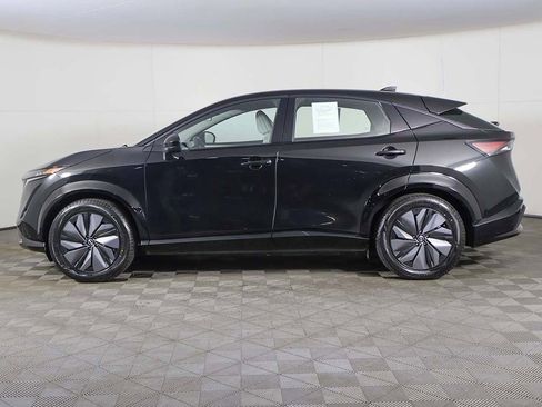 Used 2023 Nissan Ariya AWD image 19