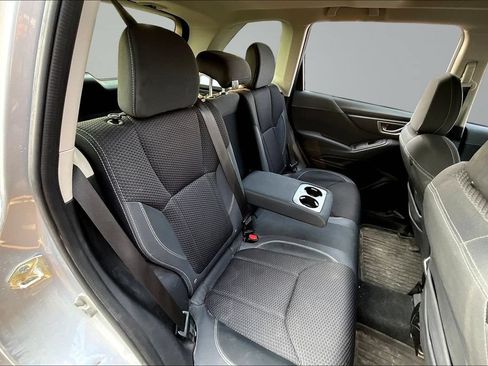 Used 2022 Subaru Forester Premium AWD/4WD image 20