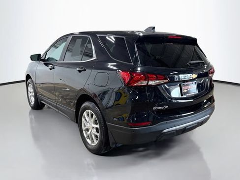 Used 2024 Chevrolet Equinox LT AWD/4WD image 8