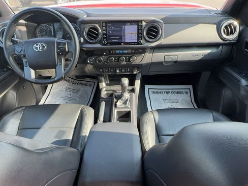 Used 2023 Toyota Tacoma TRD Off-Road w/ TRD Premium Off Road Package AWD/4WD image 12