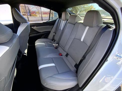 Certified 2026 Toyota Camry SE image 17