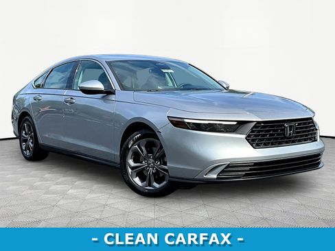 Used 2023 Honda Accord EX image 3