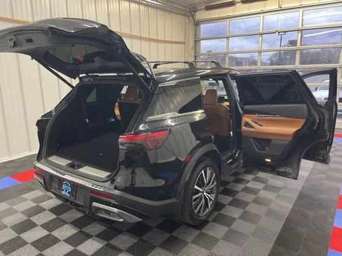 Used 2023 INFINITI QX60 Autograph w/ Cargo Package AWD/4WD image 17