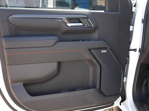 New 2026 GMC Sierra 2500 AT4 w/ AT4 Premium Plus Package AWD/4WD image 18