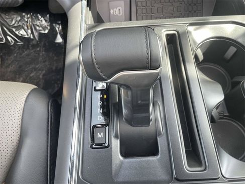 New 2025 Ford F150 Lariat w/ Equipment Group 502A High image 18