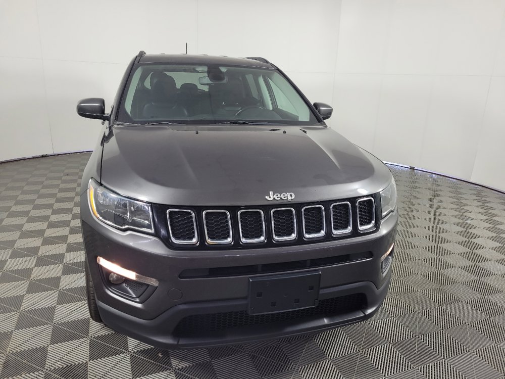 Used 2020 Jeep Compass Latitude AWD/4WD image 14