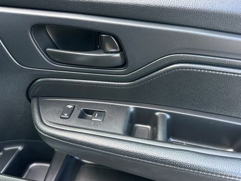 Used 2023 Honda Odyssey EX-L image 23