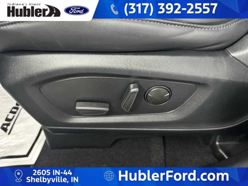 Used 2023 Ford Explorer XLT w/ Equipment Group 202A AWD/4WD image 12