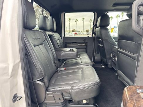 Used 2016 Ford F250 Platinum w/ FX4 Off-Road Package image 27