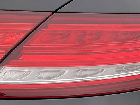 Used 2018 Mercedes-Benz C 300 4MATIC Cabriolet image 10