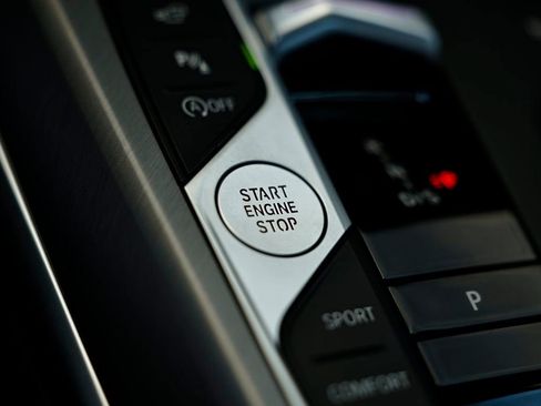 New 2026 BMW 230i Coupe w/ Premium Package RWD image 39