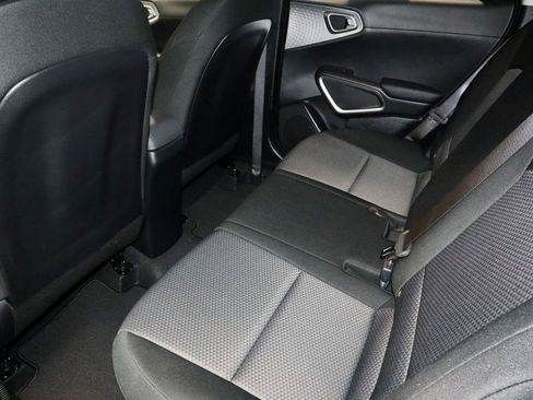 Used 2025 Kia Soul LX w/ LX Technology Package image 20