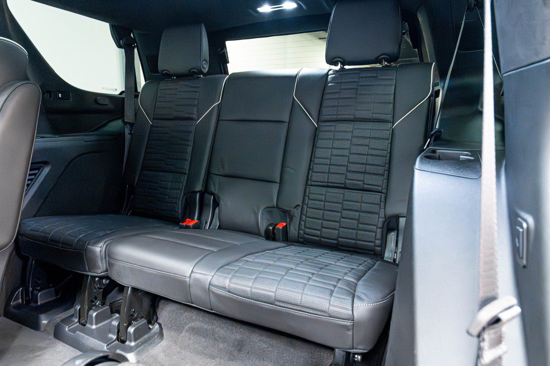 Used 2024 Cadillac Escalade Sport Platinum AWD/4WD image 41