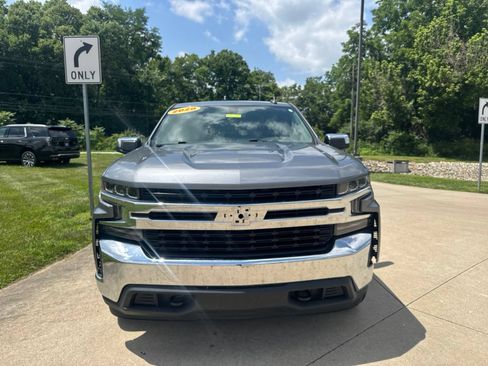 Used 2020 Chevrolet Silverado 1500 LT w/ All-Star Edition AWD/4WD image 2