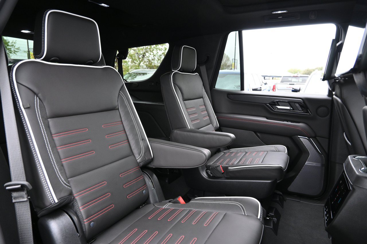 New 2027 GMC Yukon AT4 Ultimate AWD/4WD image 25