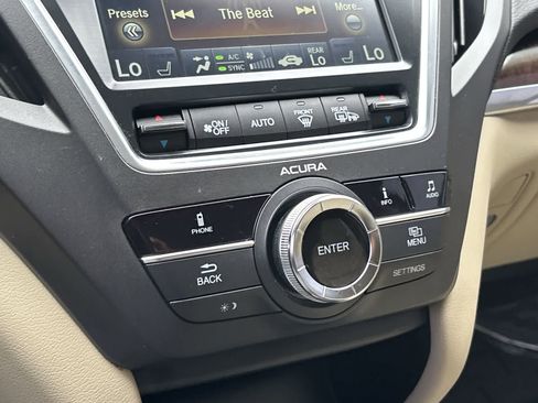 Used 2017 Acura MDX SH-AWD image 22