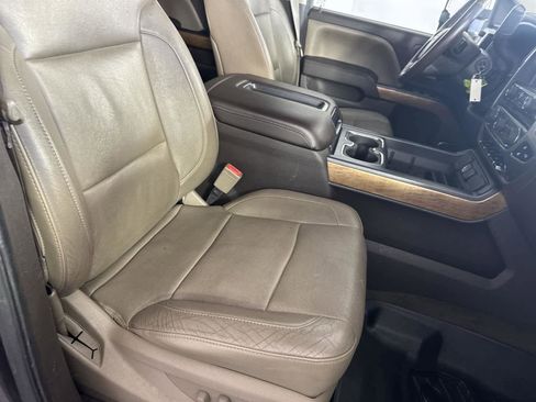 Used 2015 Chevrolet Silverado 1500 LTZ w/ LTZ Plus Package image 15