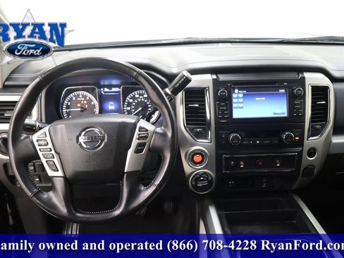 Used 2018 Nissan Titan PRO-4X w/ Pro-4x Utility Package image 17