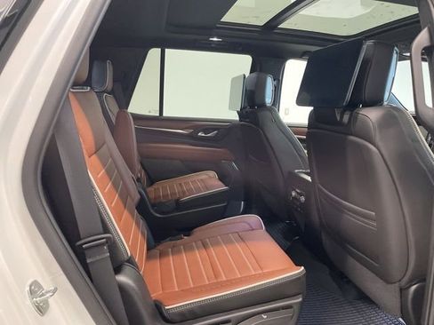 Used 2024 GMC Yukon Denali Ultimate image 48