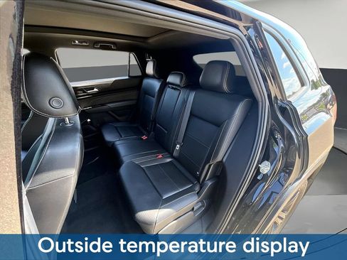 Used 2023 Volkswagen Atlas Cross Sport SEL R-Line AWD/4WD image 26