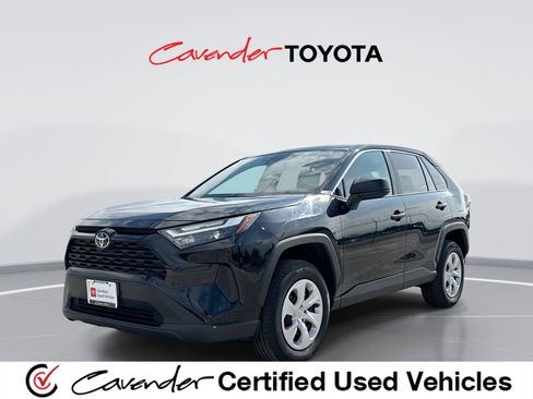 Certified 2025 Toyota RAV4 LE FWD image 1
