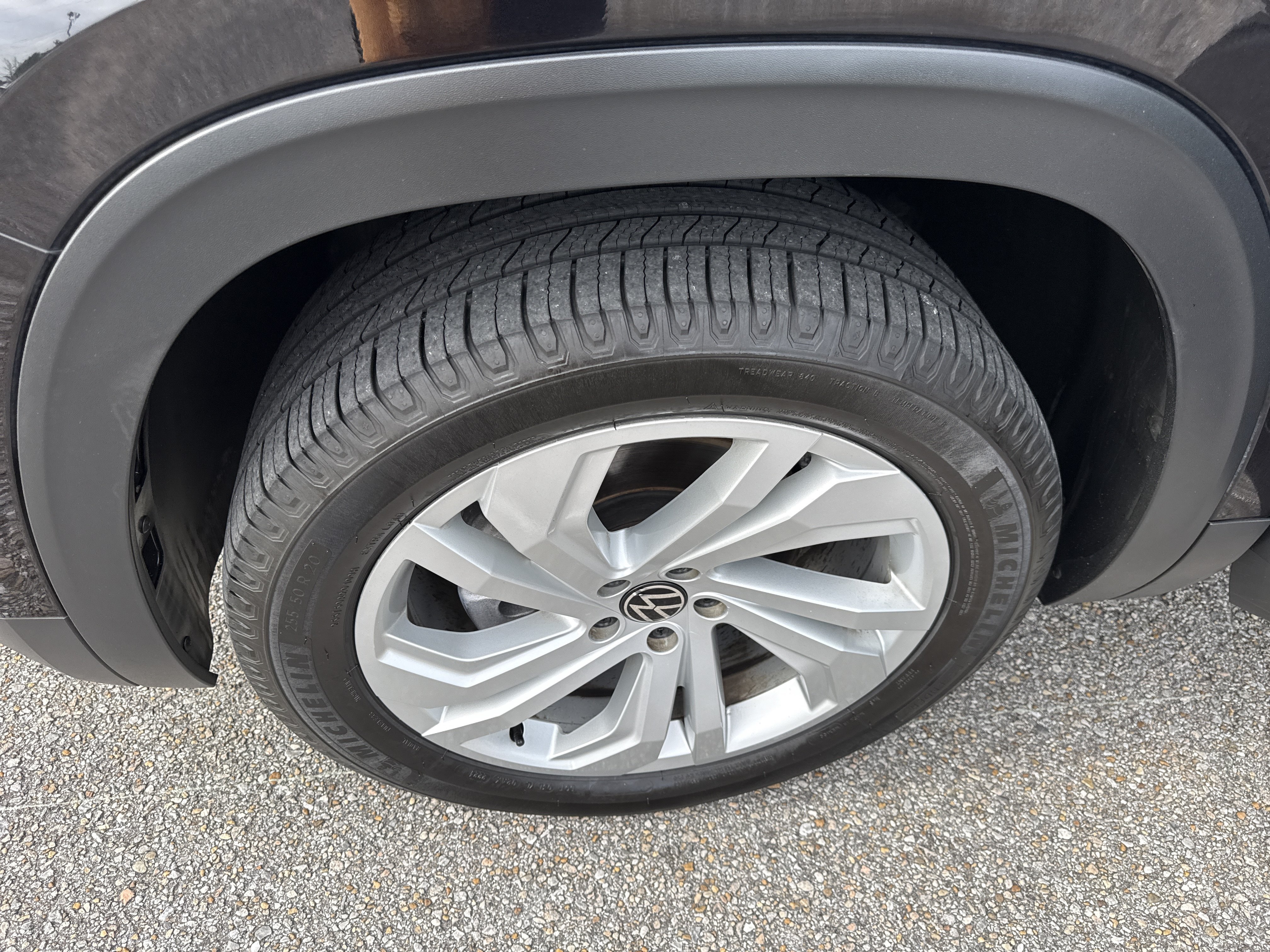 Used 2021 Volkswagen Atlas SE FWD image 19