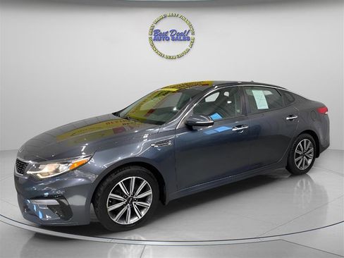 Used 2019 Kia Optima LX w/ LX 17" Wheel Package image 2
