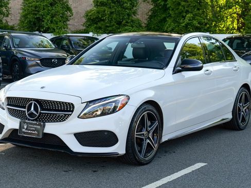 Used 2018 Mercedes-Benz C 300 4MATIC Sedan image 3