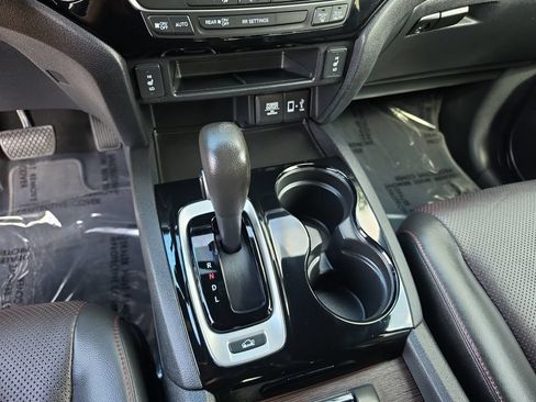 Used 2017 Honda Ridgeline Black Edition image 16