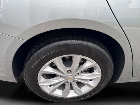 Used 2025 Chevrolet Malibu LT FWD image 31