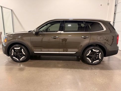 Used 2024 Kia Telluride S w/ S Sunroof Package AWD/4WD image 8