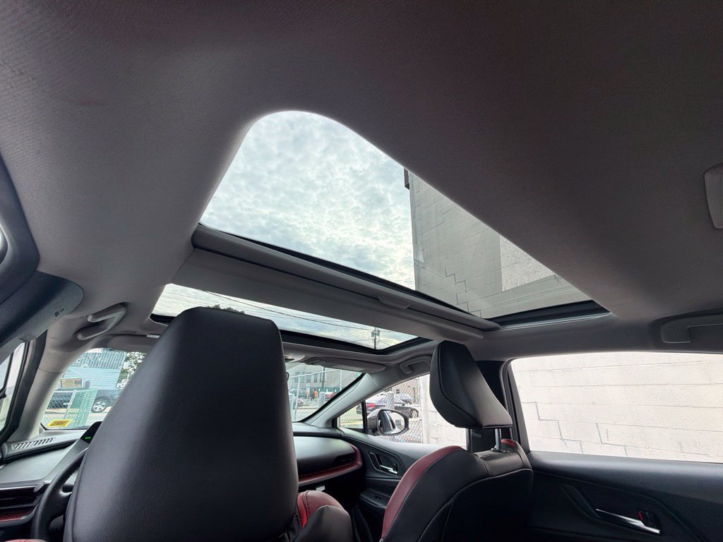 Used 2023 Toyota Prius Prime FWD image 30
