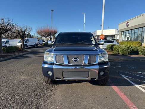 Used 2007 Nissan Titan SE w/ Chrome Pkg W/Pwr Bench image 2
