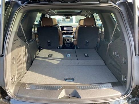 New 2026 Chevrolet Tahoe High Country image 23