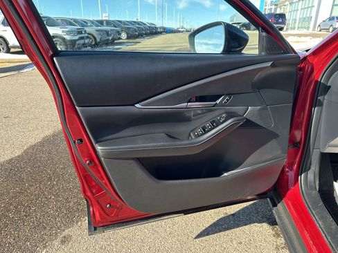 Used 2024 MAZDA CX-30 AWD 2.5 S w/ Select Sport Pkg image 16