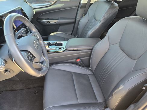 Certified 2023 Lexus NX 250 FWD w/ Premium Package image 21