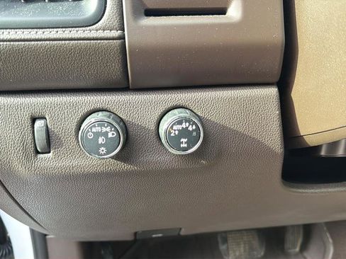 Used 2022 GMC Canyon Denali image 21