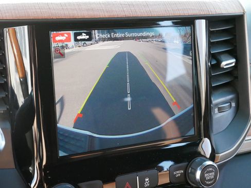 Used 2022 RAM 3500 Limited image 31