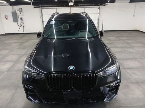 Used 2021 BMW X7 xDrive40i w/ M Sport Package AWD/4WD image 46