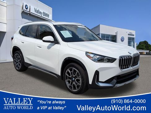 Certified 2025 BMW X1 xDrive28i w/ Technology Package AWD/4WD image 1