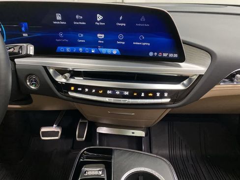 Certified 2025 Cadillac Lyriq Sport w/ Nappa Leather Package image 24