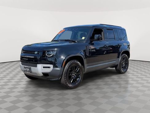 Used 2025 Land Rover Defender 110 S AWD/4WD image 3